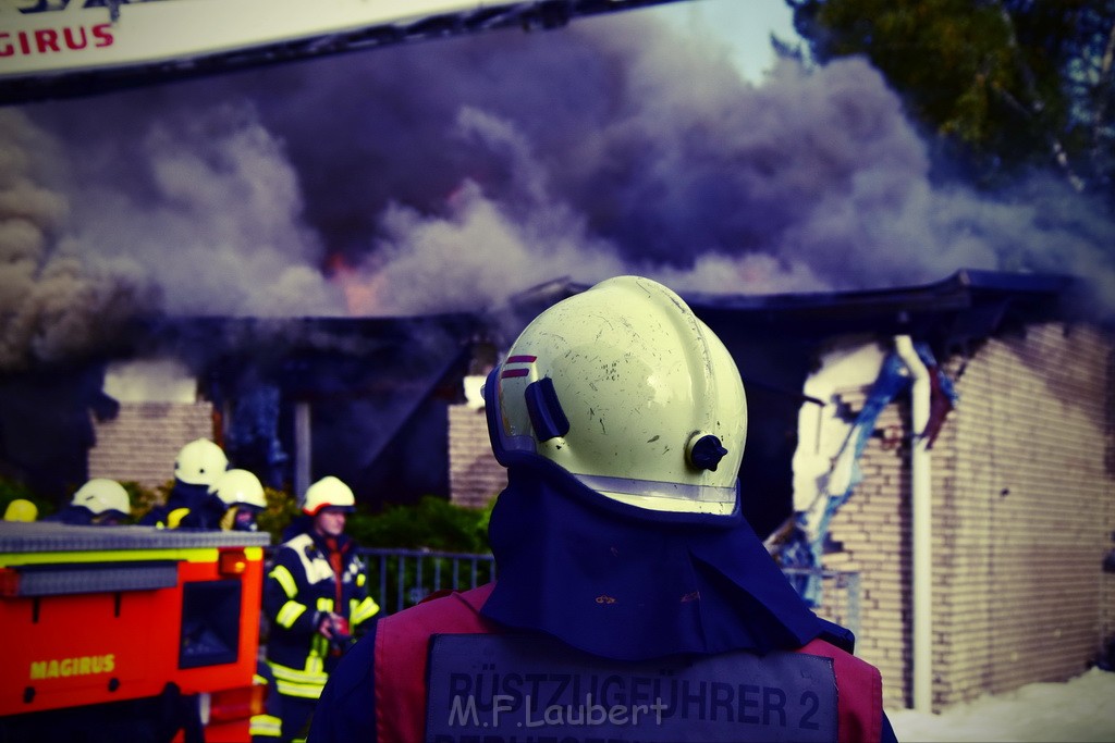 Feuer 2 Y Explo Koeln Hoehenhaus Scheuerhofstr P0099.JPG - Miklos Laubert